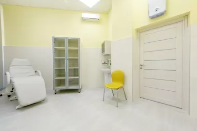 Клиника стоматологии и косметологии Улыбайся