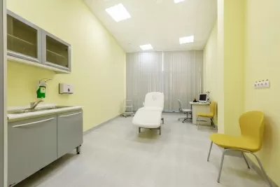 Клиника стоматологии и косметологии Улыбайся