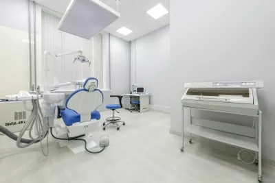 Клиника стоматологии и косметологии Улыбайся