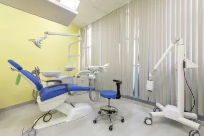 Клиника стоматологии и косметологии Улыбайся