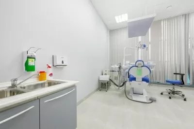 Клиника стоматологии и косметологии Улыбайся