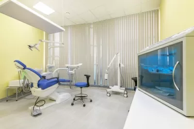 Клиника стоматологии и косметологии Улыбайся