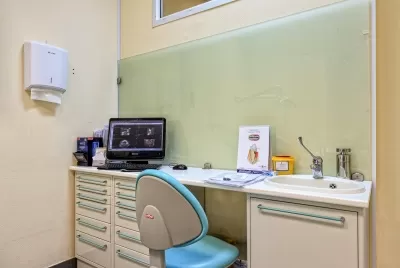 Стоматологическая клиника Столяровой