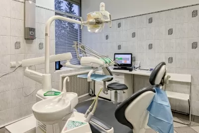 Стоматологическая клиника Столяровой