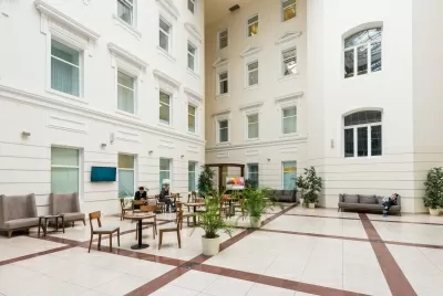 Международная клиника МЕДСИ