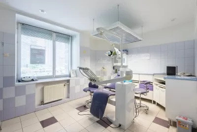 Первая семейная стоматология Петербурга