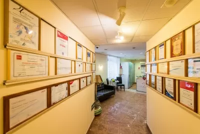 Первая семейная стоматология Петербурга