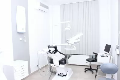 Два Дантиста