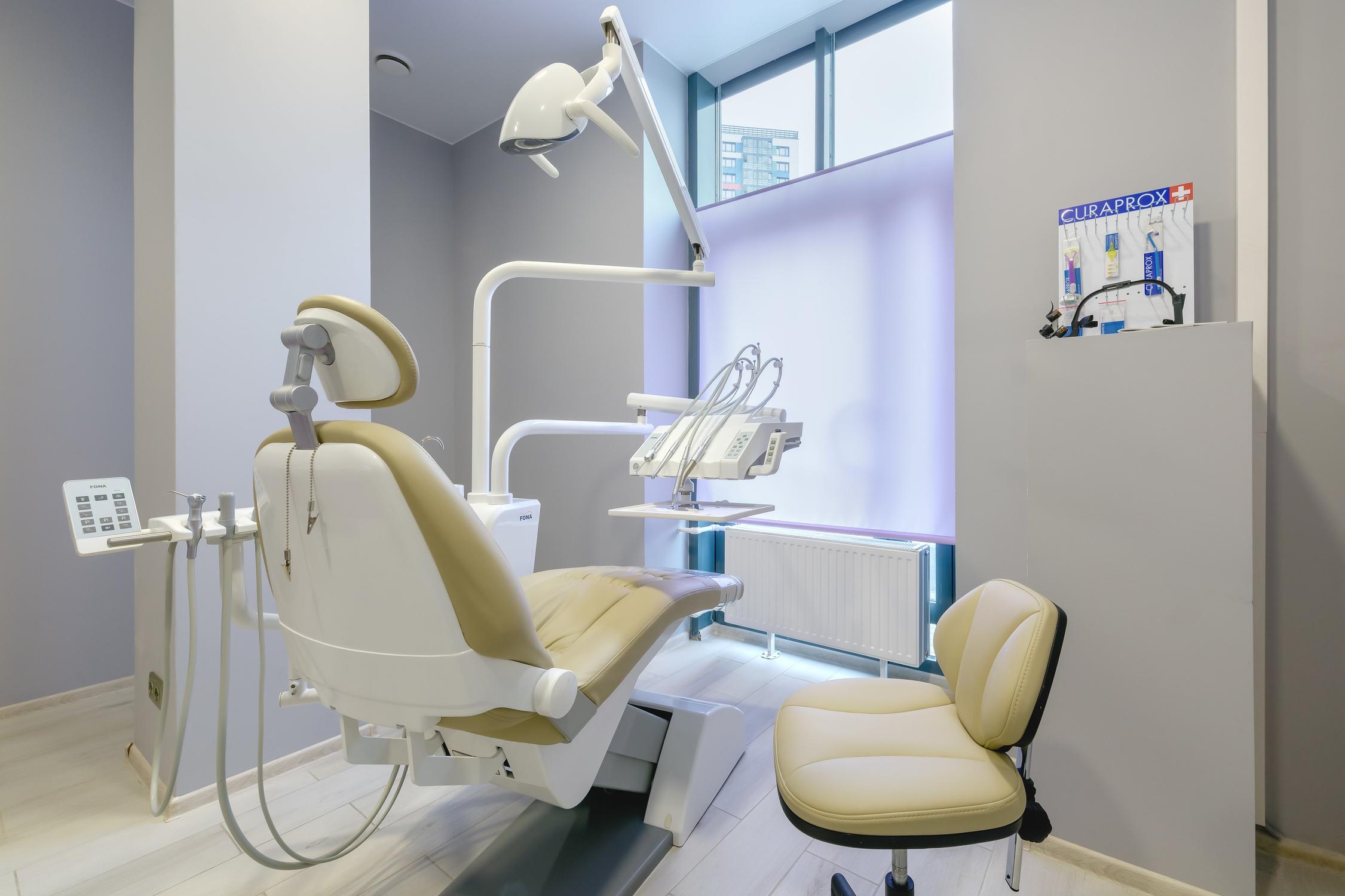 Dent aesthetic. Дентал клаб. Стоматология Дентал клаб. Aesthetic Dental Club мебельная. Отзывы aesthetic Dental на Бармалеева.