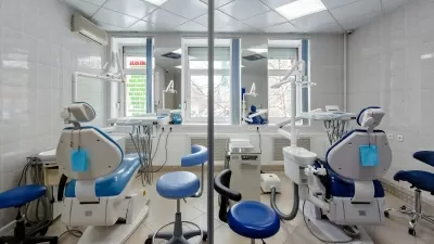 Центр семейной стоматологии на улице Бадаева, 1 к 1