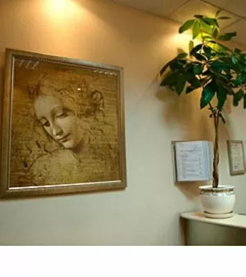 Ренессанс Дент