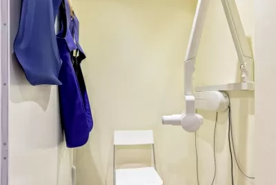 Клиника стоматологии и имплантации Ювелирная работа