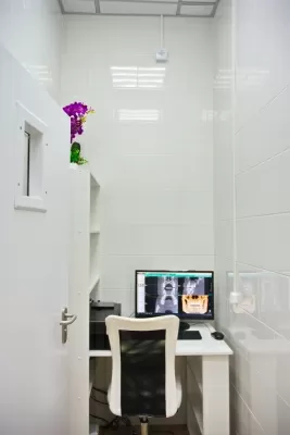 Стоматология White