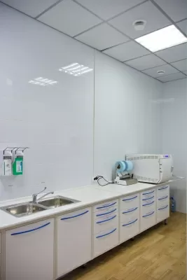 Стоматология White