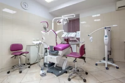 Центр имплантации и стоматологии Красивые зубки