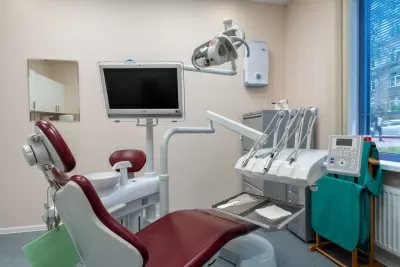 Стоматологическая поликлиника 24