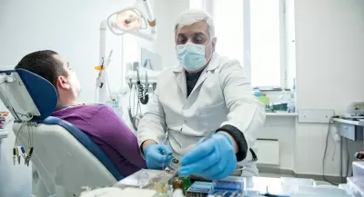 Визит Стома