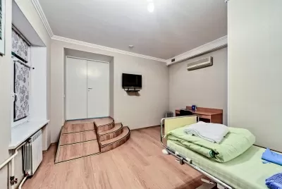 Американская Медицинская Клиника