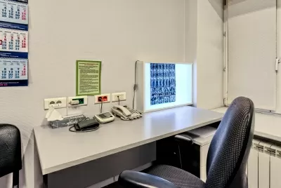 Американская Медицинская Клиника