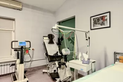 Американская Медицинская Клиника