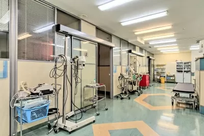 Американская Медицинская Клиника