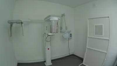 Веселый крокодил