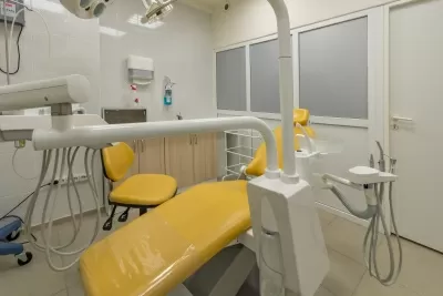 УльтраДент