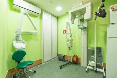 Клиника Стоматолог