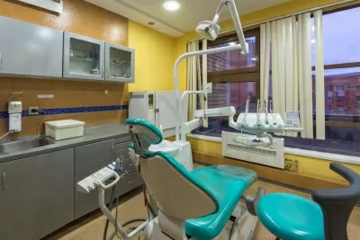 Клиника Стоматолог