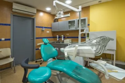 Клиника Стоматолог