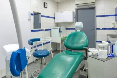 Клиника Стоматолог