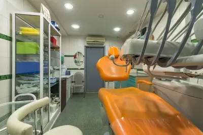 Клиника Стоматолог