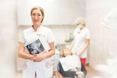 Стоматология Филипповъ и К.