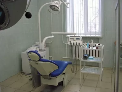 Стоматологическая поликлиника на проспекте Циолковского в Дзержинске