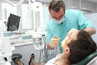 Доктор Дент