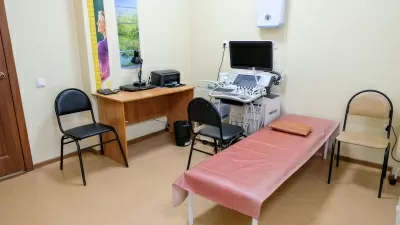 Консультативно-диагностический центр на улице Четаева, 34а