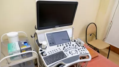 Консультативно-диагностический центр на улице Четаева, 34а