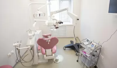 Стоматологическая поликлиника № 9
