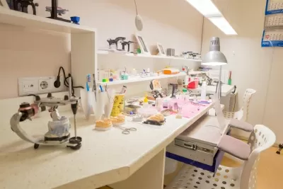 Стоматология на улице Бутлерова