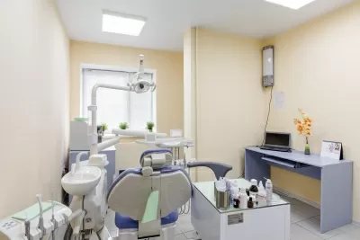 Семейная стоматология на улице Симонова