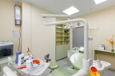 Семейная стоматология на улице Симонова