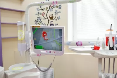 Семейная стоматология на улице Симонова