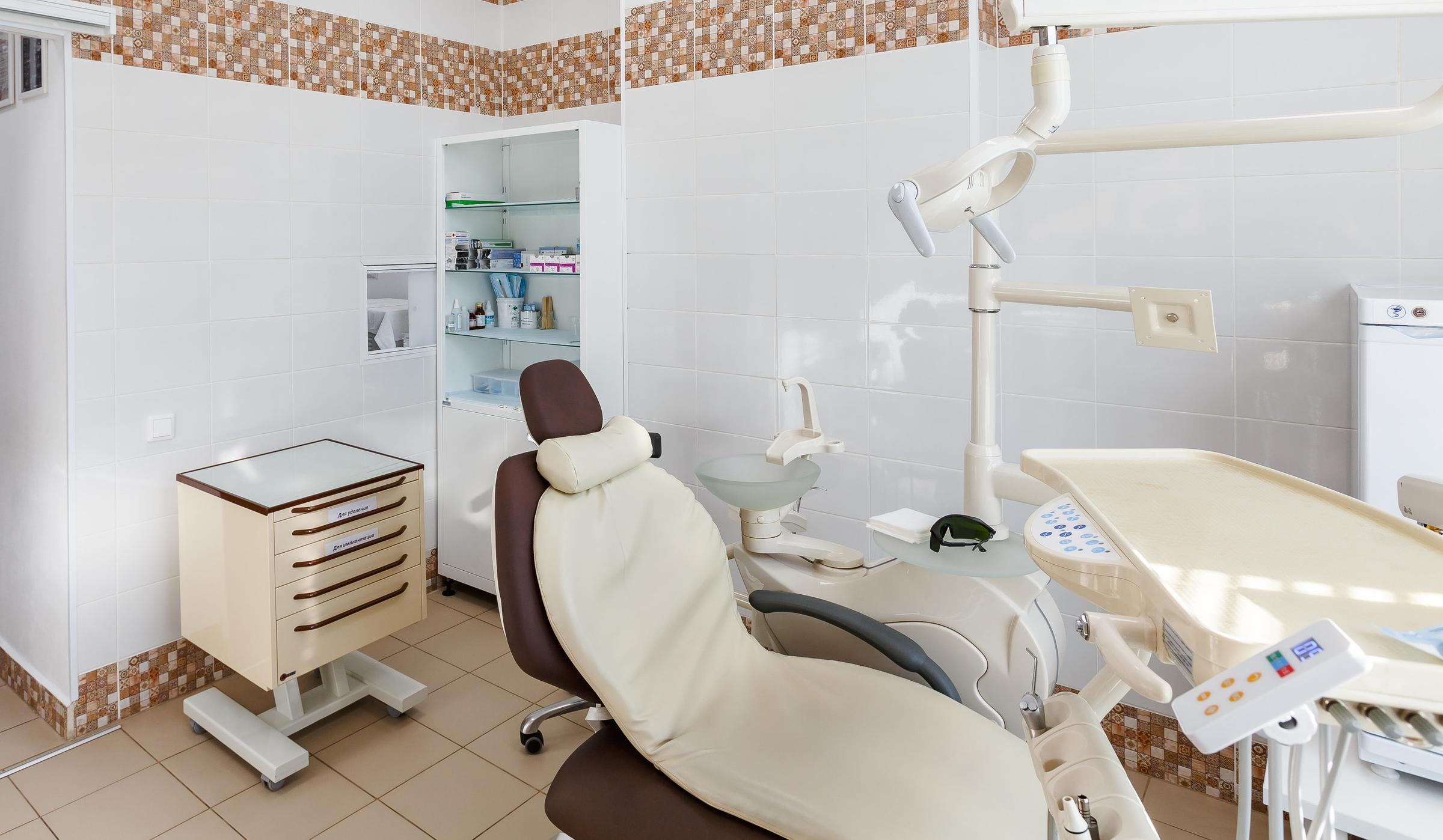 Стоматология казани сайты. Клиника Ортус Казань. Ortus Dental Казань. Клиника Ортус Восход 16. Казань клиника Ортус стоматология.