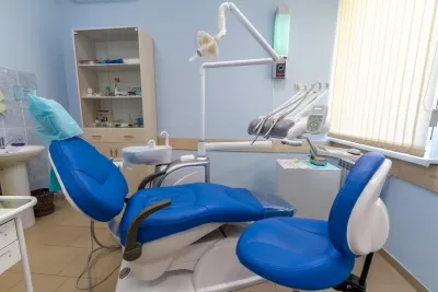 Стоматологическая клиника Доктор Белозубов