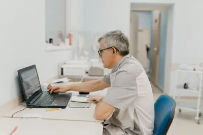 Стоматологическая клиника Доктор Белозубов