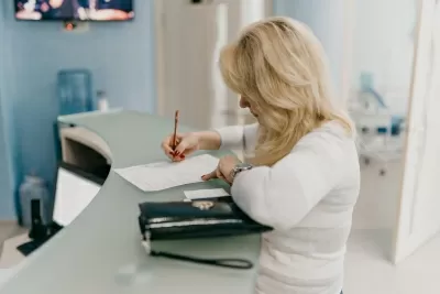 Стоматологическая клиника Доктор Белозубов