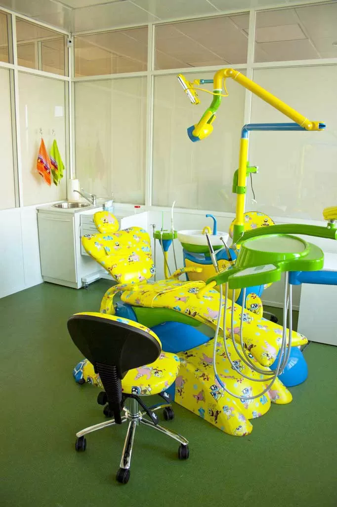 Детская и взрослая центральная стоматология