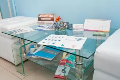 Стоматологическая клиника 32+