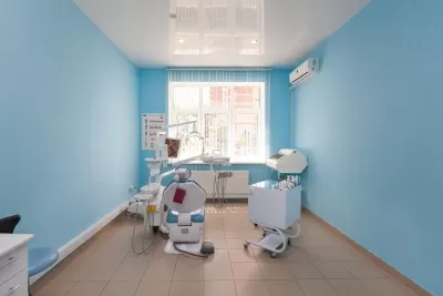 Стоматологическая клиника 32+