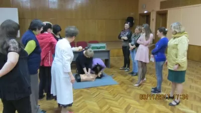 Скорая медицинская помощь на проспекте Дзержинского